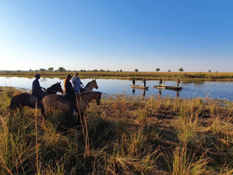 Horse-riding-in-Simalaha-2